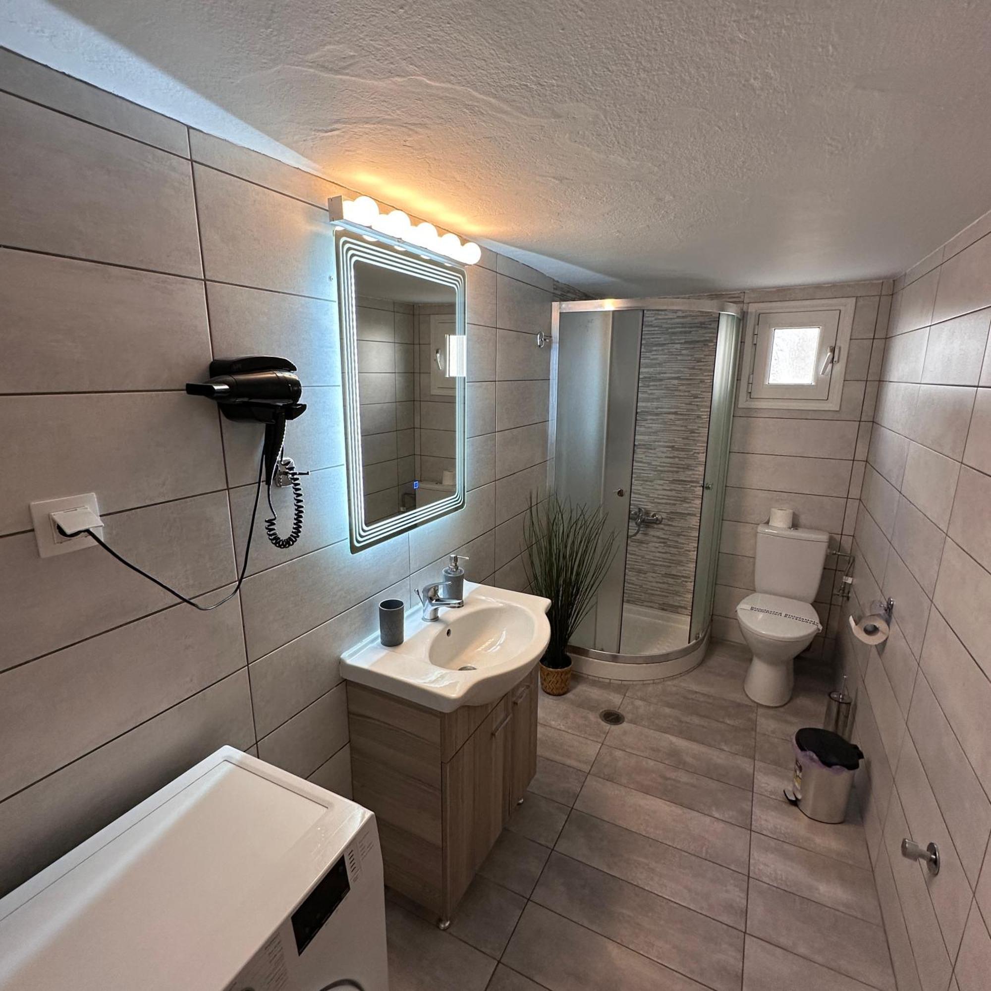 Anemome Deluxe Apartment テッサロニキ エクステリア 写真
